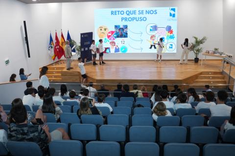 Retos reales, soluciones jóvenes: IT20 Las Rozas impulsa el emprendimiento tecnológico