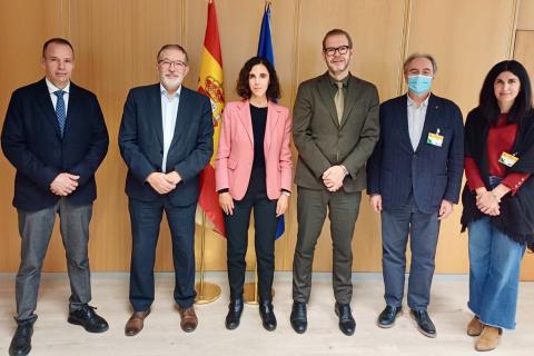 Reunión clave del Colegio en el Ministerio de Industria para proteger el ejercicio profesional en seguridad contra incendios  