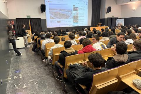 Primera jornada de AWS para estudiantes en colaboración con COITAR