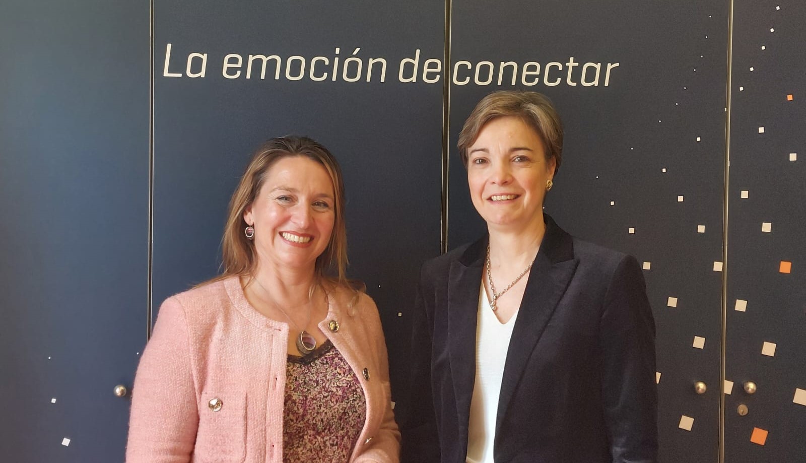 Firma convenio con MEFPD