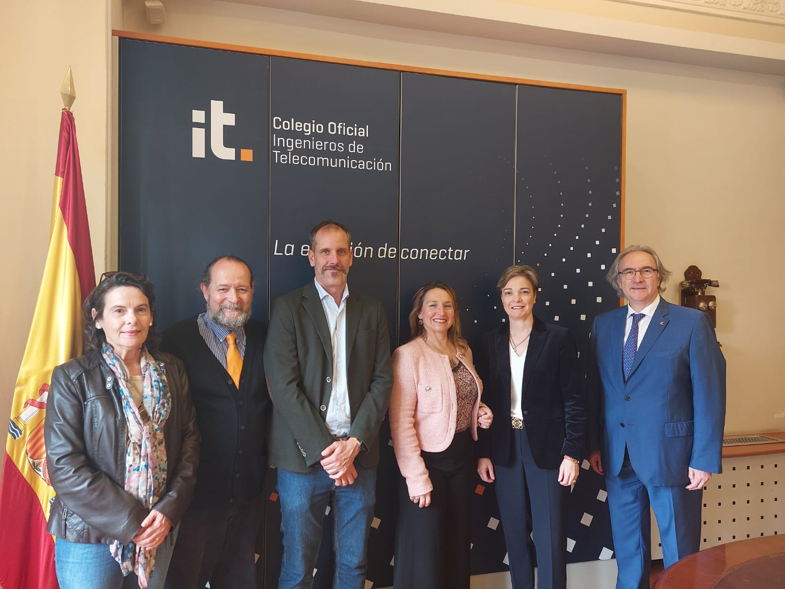 Firma convenio con MEFPD